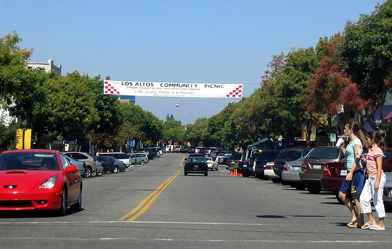 Tree-lined Main Street in downtown Los Altos on a sunny day